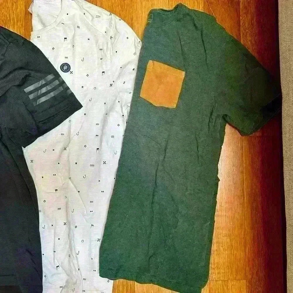 Blue and Black Short Sleeve Tees Casual Wear - Picture 2 of 3